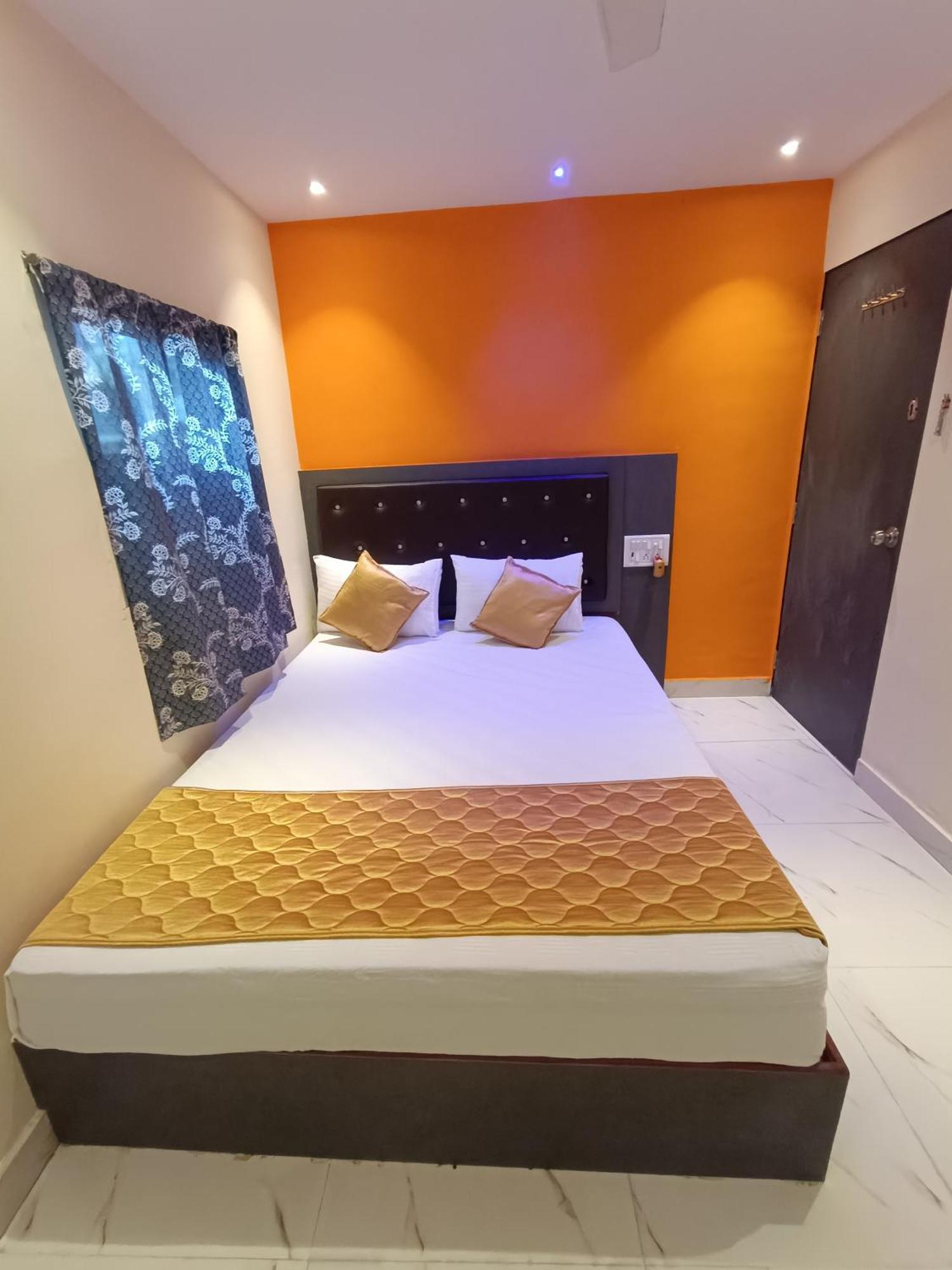 Hotel Powai Residency Мумбаї Екстер'єр фото