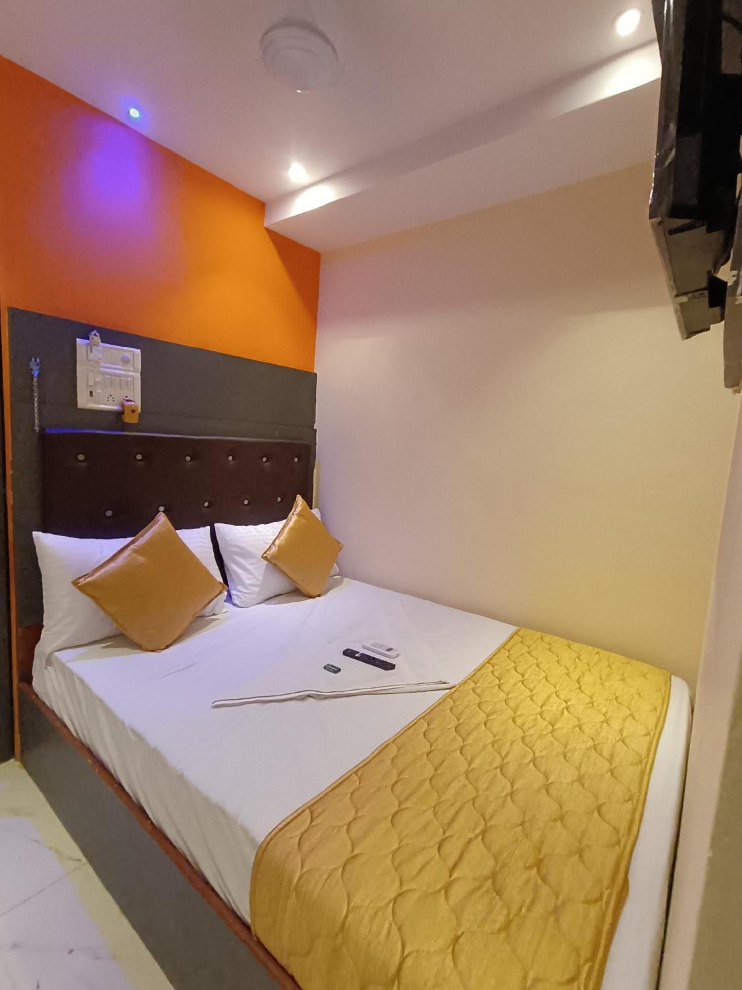 Hotel Powai Residency Мумбаї Екстер'єр фото